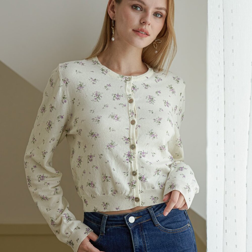 Vintage-Style Floral Cream Cardigan